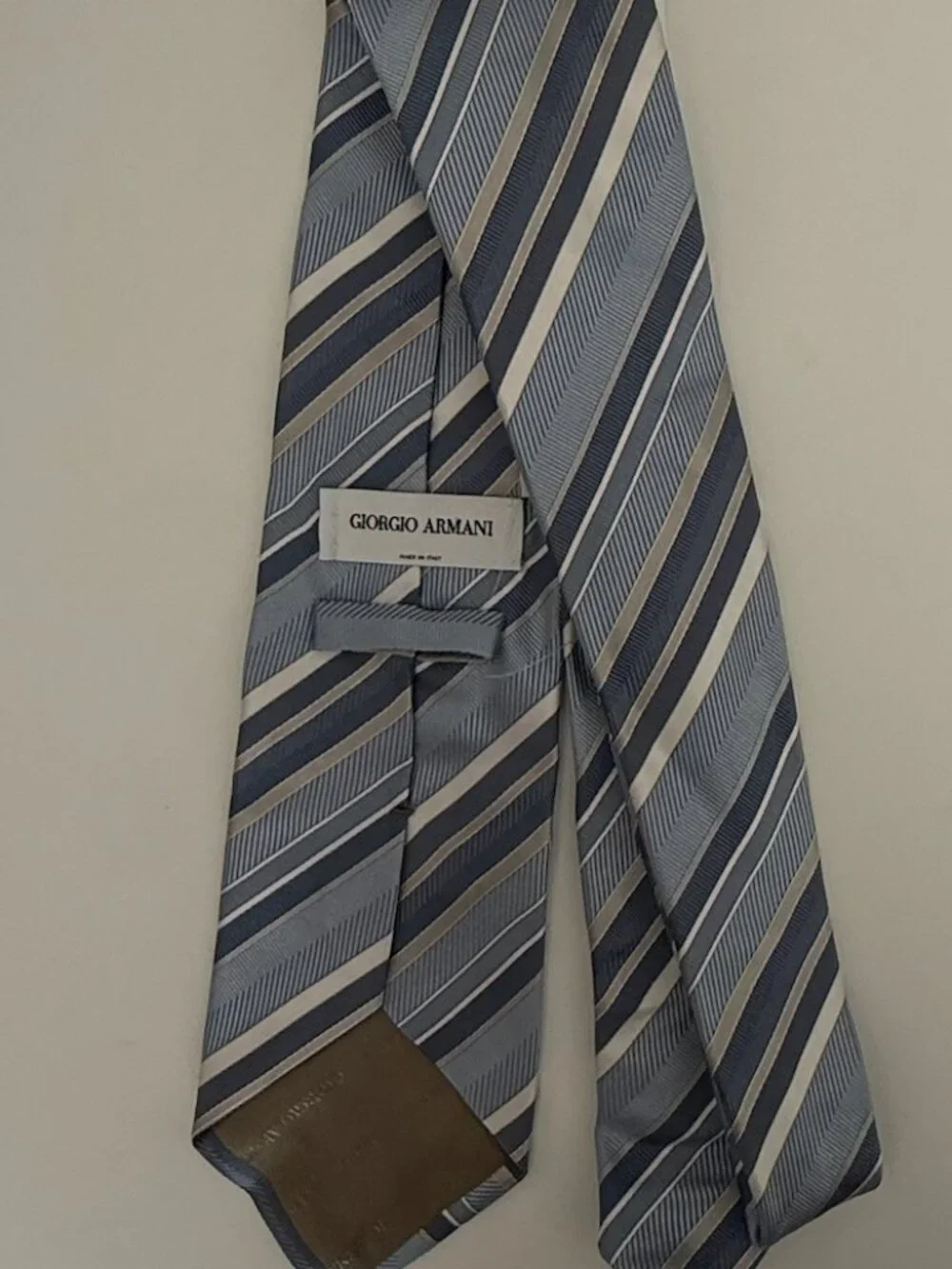 Giorgio Armani Silk Tie – Luxury Italian Designer Men’s Necktie